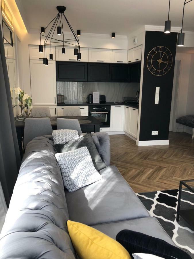 Family & Business Sauna Apartments No1 Lesny Nad Zalewem Cedzyna Unikat - 3 Bedroom With Private Sauna, Bath With Hydromassage, Terrace, Garage, Catering Options Kielce Extérieur photo