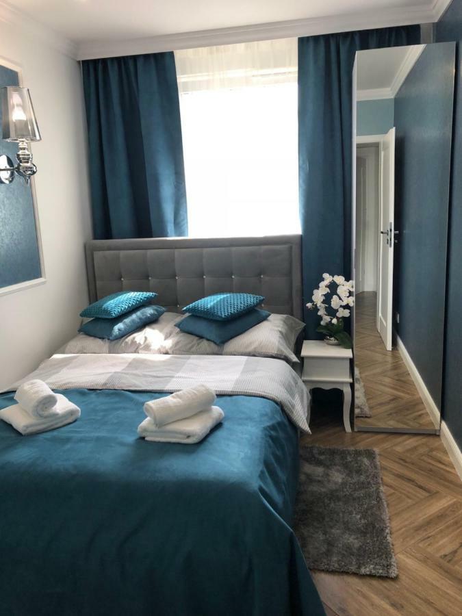 Family & Business Sauna Apartments No1 Lesny Nad Zalewem Cedzyna Unikat - 3 Bedroom With Private Sauna, Bath With Hydromassage, Terrace, Garage, Catering Options Kielce Extérieur photo